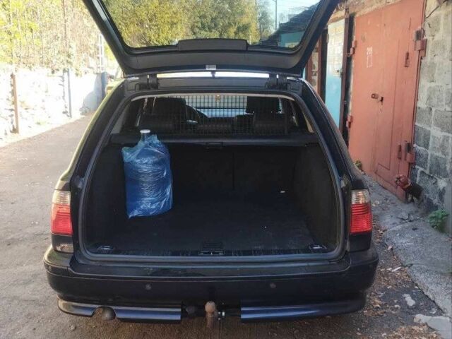 Синий БМВ 5 Серия, объемом двигателя 2.9 л и пробегом 361 тыс. км за 6000 $, фото 5 на Automoto.ua