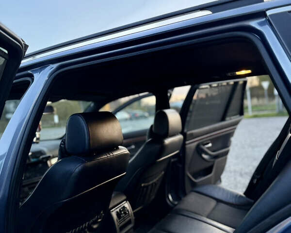 Синий БМВ 5 Серия, объемом двигателя 2.5 л и пробегом 318 тыс. км за 6500 $, фото 24 на Automoto.ua