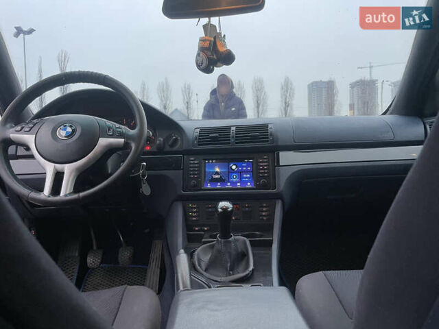 Синий БМВ 5 Серия, объемом двигателя 3 л и пробегом 777 тыс. км за 5700 $, фото 11 на Automoto.ua