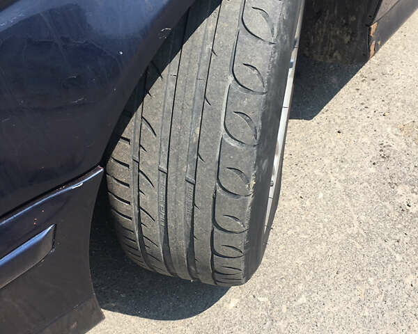 Синий БМВ 5 Серия, объемом двигателя 2.5 л и пробегом 500 тыс. км за 5300 $, фото 10 на Automoto.ua