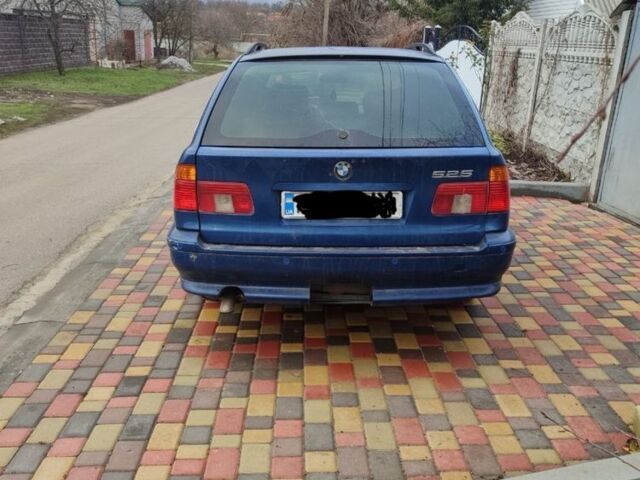 Синій БМВ 5 Серія, об'ємом двигуна 2.5 л та пробігом 5 тис. км за 3000 $, фото 4 на Automoto.ua