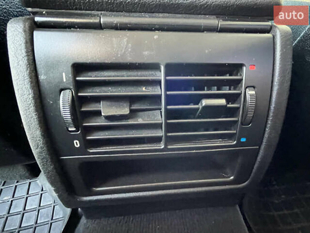 Синий БМВ 5 Серия, объемом двигателя 2.5 л и пробегом 239 тыс. км за 6100 $, фото 17 на Automoto.ua