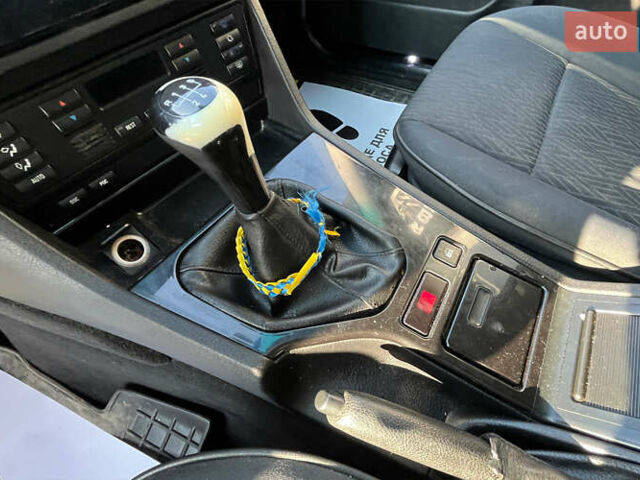 Синий БМВ 5 Серия, объемом двигателя 2.5 л и пробегом 239 тыс. км за 6100 $, фото 12 на Automoto.ua