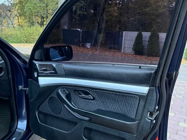 Синий БМВ 5 Серия, объемом двигателя 2.9 л и пробегом 500 тыс. км за 3749 $, фото 13 на Automoto.ua