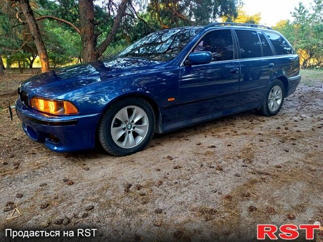 Синий БМВ 5 Серия, объемом двигателя 2.5 л и пробегом 350 тыс. км за 7000 $, фото 2 на Automoto.ua