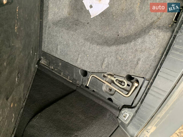 Синий БМВ 5 Серия, объемом двигателя 2.93 л и пробегом 350 тыс. км за 5999 $, фото 19 на Automoto.ua