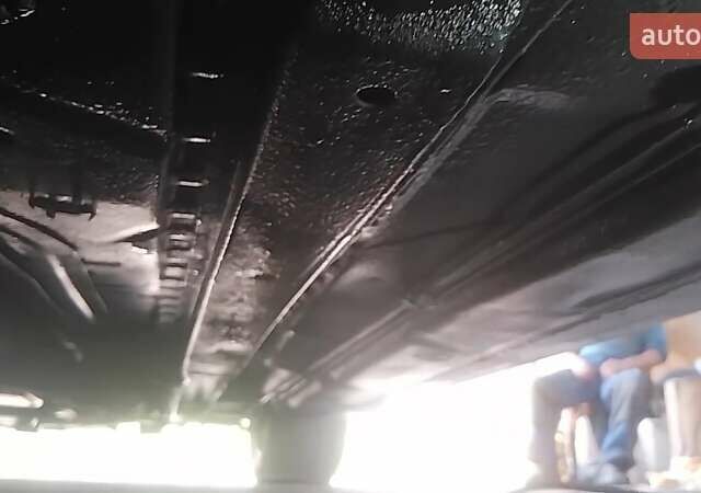 Синий БМВ 5 Серия, объемом двигателя 2.93 л и пробегом 325 тыс. км за 9500 $, фото 15 на Automoto.ua