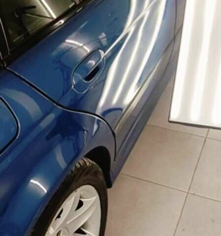 Синий БМВ 5 Серия, объемом двигателя 2.93 л и пробегом 325 тыс. км за 9500 $, фото 12 на Automoto.ua