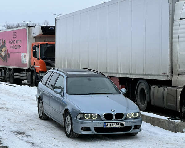 Синій БМВ 5 Серія, об'ємом двигуна 2.5 л та пробігом 329 тис. км за 7700 $, фото 1 на Automoto.ua