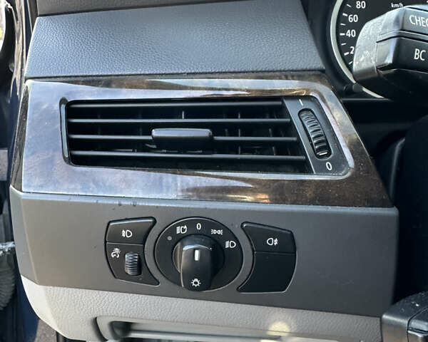 Синий БМВ 5 Серия, объемом двигателя 2.5 л и пробегом 310 тыс. км за 6500 $, фото 20 на Automoto.ua