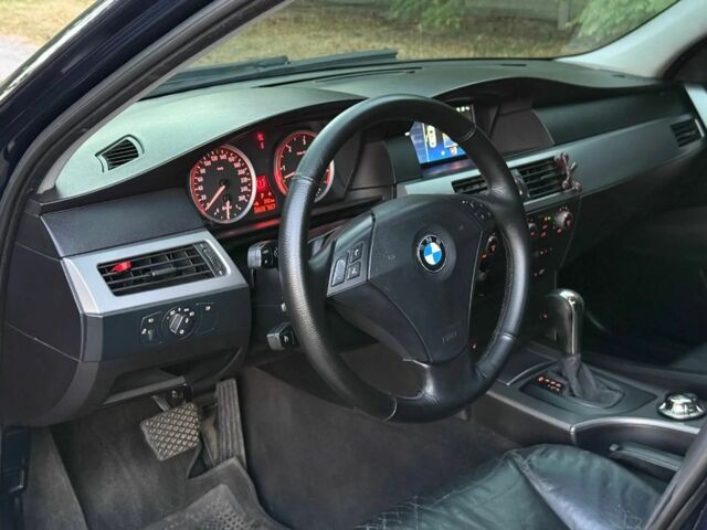 Синій БМВ 5 Серія, об'ємом двигуна 3 л та пробігом 380 тис. км за 7700 $, фото 6 на Automoto.ua