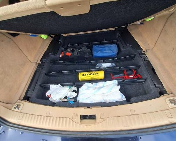 Синій БМВ 5 Серія, об'ємом двигуна 2.5 л та пробігом 358 тис. км за 9200 $, фото 23 на Automoto.ua