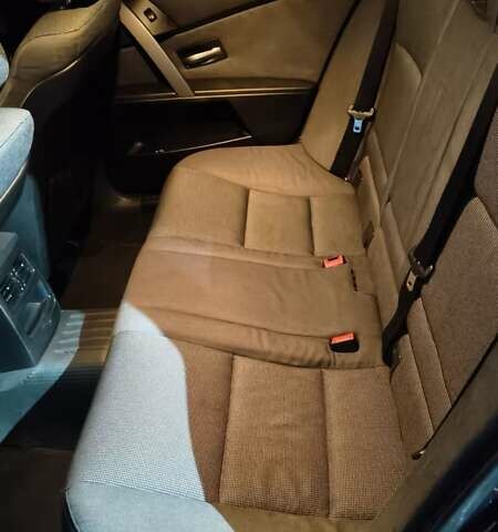 Синий БМВ 5 Серия, объемом двигателя 2.5 л и пробегом 376 тыс. км за 7000 $, фото 3 на Automoto.ua