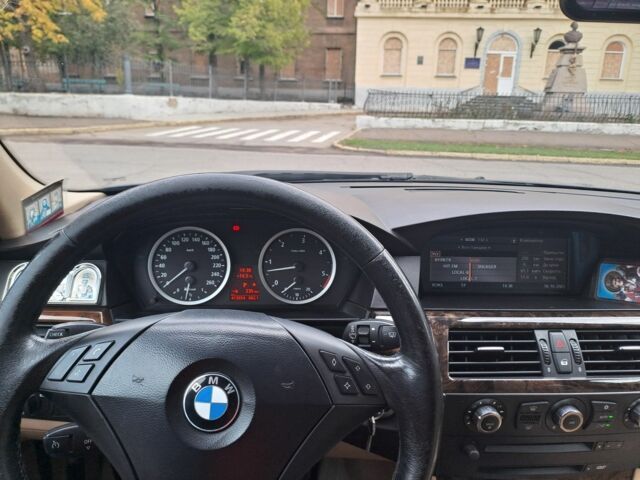Синій БМВ 5 Серія, об'ємом двигуна 3 л та пробігом 412 тис. км за 10200 $, фото 1 на Automoto.ua