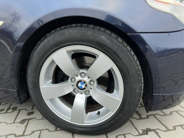 Синій БМВ 5 Серія, об'ємом двигуна 2.5 л та пробігом 313 тис. км за 4250 $, фото 13 на Automoto.ua