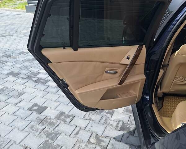 Синій БМВ 5 Серія, об'ємом двигуна 2.5 л та пробігом 358 тис. км за 9200 $, фото 10 на Automoto.ua
