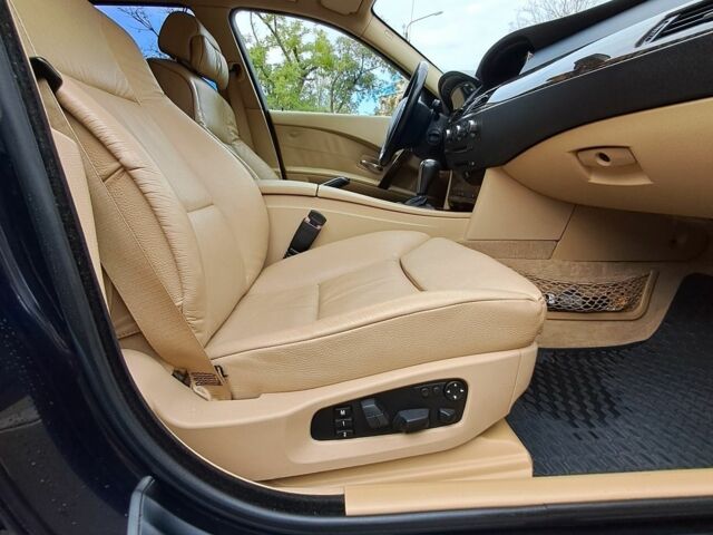 Синій БМВ 5 Серія, об'ємом двигуна 3 л та пробігом 412 тис. км за 10200 $, фото 18 на Automoto.ua