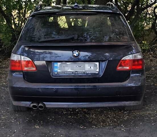 Синий БМВ 5 Серия, объемом двигателя 2.5 л и пробегом 262 тыс. км за 7800 $, фото 2 на Automoto.ua