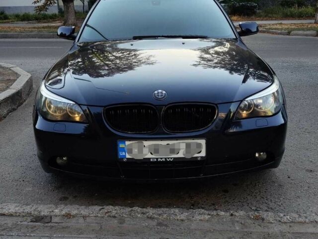 Синий БМВ 5 Серия, объемом двигателя 2.5 л и пробегом 261 тыс. км за 7902 $, фото 4 на Automoto.ua