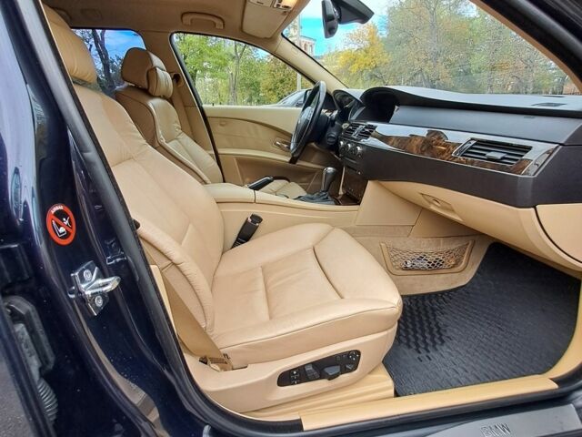 Синій БМВ 5 Серія, об'ємом двигуна 3 л та пробігом 412 тис. км за 10200 $, фото 17 на Automoto.ua