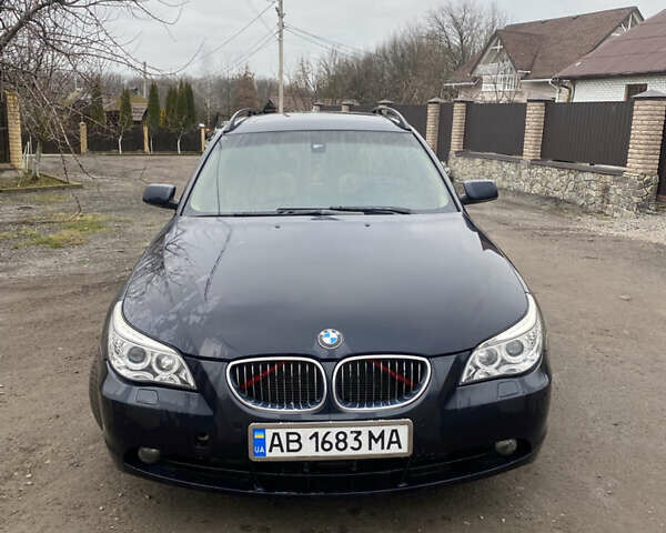 Синий БМВ 5 Серия, объемом двигателя 2.99 л и пробегом 270 тыс. км за 7000 $, фото 2 на Automoto.ua