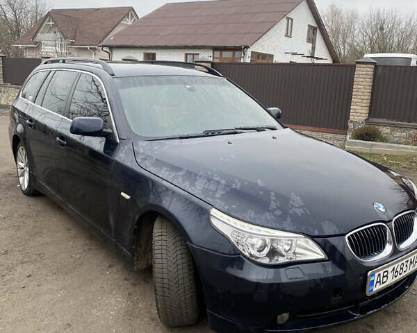 Синий БМВ 5 Серия, объемом двигателя 2.99 л и пробегом 270 тыс. км за 7000 $, фото 1 на Automoto.ua