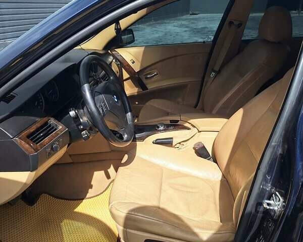 Синій БМВ 5 Серія, об'ємом двигуна 2.5 л та пробігом 358 тис. км за 9200 $, фото 16 на Automoto.ua