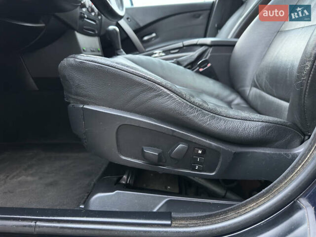 Синий БМВ 5 Серия, объемом двигателя 2.5 л и пробегом 313 тыс. км за 3999 $, фото 28 на Automoto.ua