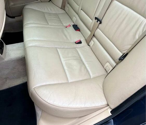 Синий БМВ 5 Серия, объемом двигателя 2.5 л и пробегом 400 тыс. км за 7500 $, фото 12 на Automoto.ua