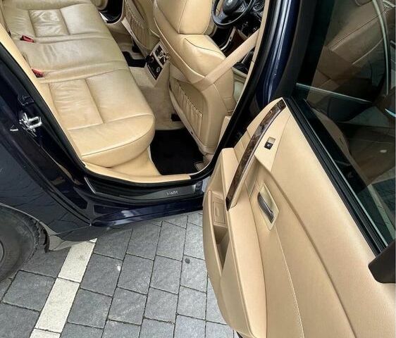 Синий БМВ 5 Серия, объемом двигателя 2.5 л и пробегом 400 тыс. км за 7500 $, фото 4 на Automoto.ua