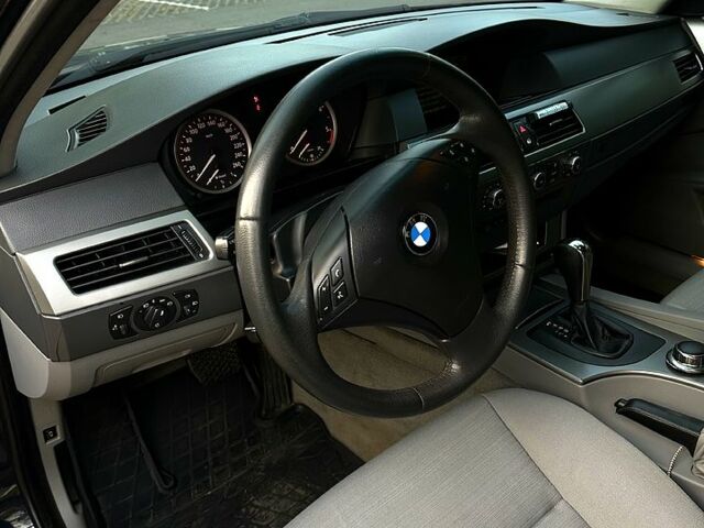 Синий БМВ 5 Серия, объемом двигателя 2.5 л и пробегом 410 тыс. км за 7600 $, фото 1 на Automoto.ua