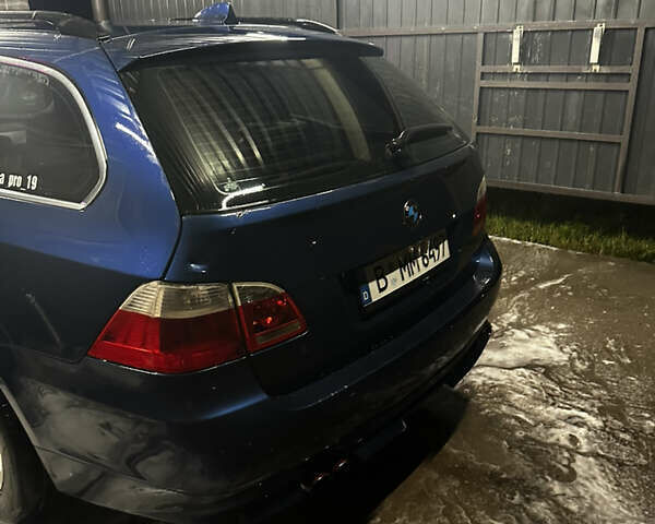 Синий БМВ 5 Серия, объемом двигателя 3 л и пробегом 300 тыс. км за 3500 $, фото 2 на Automoto.ua