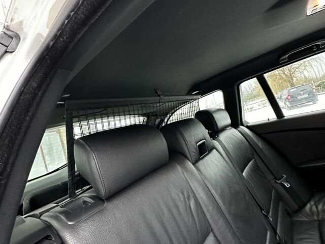 Синий БМВ 5 Серия, объемом двигателя 3 л и пробегом 350 тыс. км за 5200 $, фото 4 на Automoto.ua