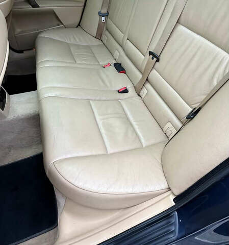 Синий БМВ 5 Серия, объемом двигателя 2.5 л и пробегом 400 тыс. км за 7500 $, фото 12 на Automoto.ua