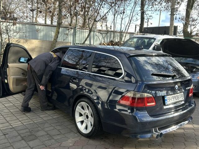 Синий БМВ 5 Серия, объемом двигателя 3 л и пробегом 3 тыс. км за 8000 $, фото 3 на Automoto.ua