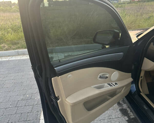 Синий БМВ 5 Серия, объемом двигателя 2 л и пробегом 340 тыс. км за 7200 $, фото 8 на Automoto.ua