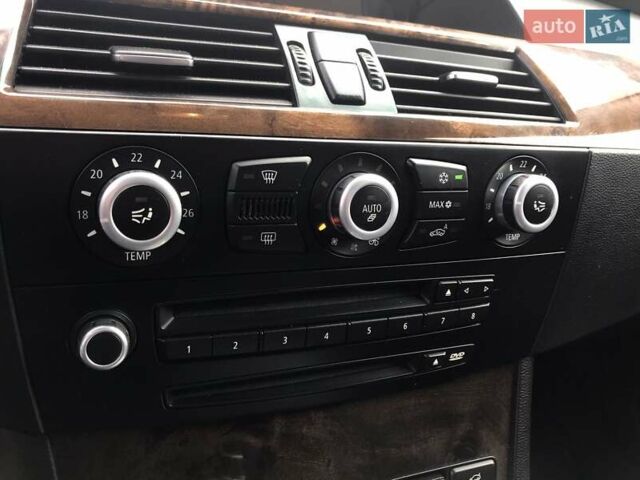 Синій БМВ 5 Серія, об'ємом двигуна 2 л та пробігом 399 тис. км за 8800 $, фото 7 на Automoto.ua