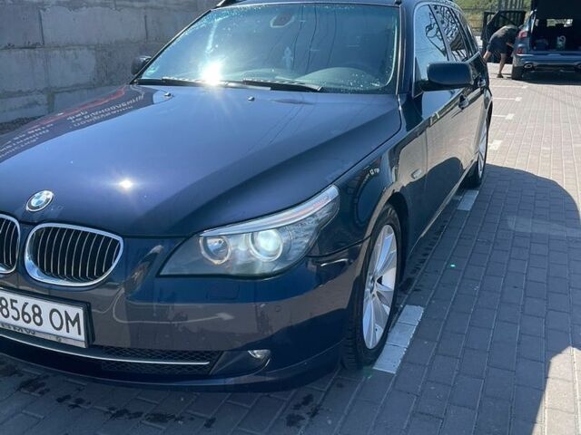 Синій БМВ 5 Серія, об'ємом двигуна 3 л та пробігом 341 тис. км за 9500 $, фото 1 на Automoto.ua