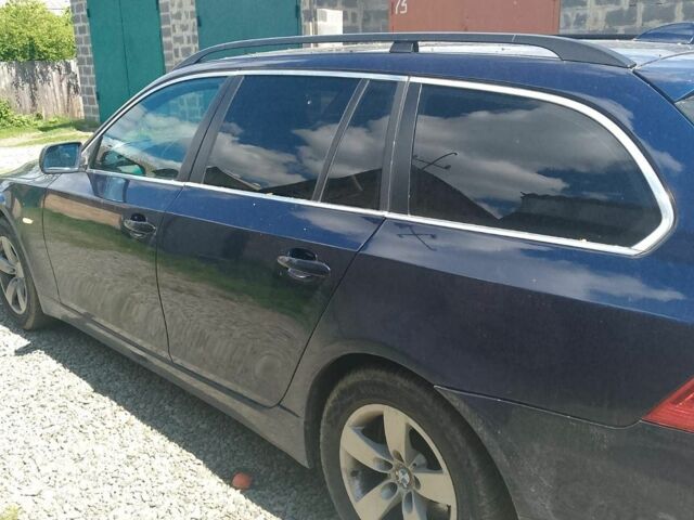 Синій БМВ 5 Серія, об'ємом двигуна 3 л та пробігом 326 тис. км за 4500 $, фото 6 на Automoto.ua