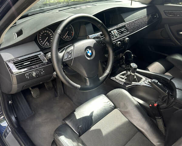 Синий БМВ 5 Серия, объемом двигателя 2 л и пробегом 315 тыс. км за 9000 $, фото 7 на Automoto.ua