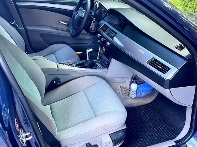 Синий БМВ 5 Серия, объемом двигателя 2 л и пробегом 0 тыс. км за 8500 $, фото 11 на Automoto.ua