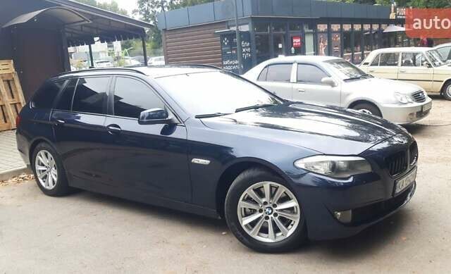Синий БМВ 5 Серия, объемом двигателя 2 л и пробегом 349 тыс. км за 11500 $, фото 5 на Automoto.ua