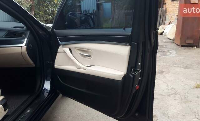 Синий БМВ 5 Серия, объемом двигателя 2 л и пробегом 349 тыс. км за 11500 $, фото 11 на Automoto.ua