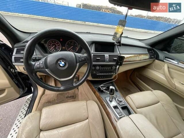 Синий БМВ 5 Серия, объемом двигателя 3 л и пробегом 298 тыс. км за 16700 $, фото 5 на Automoto.ua