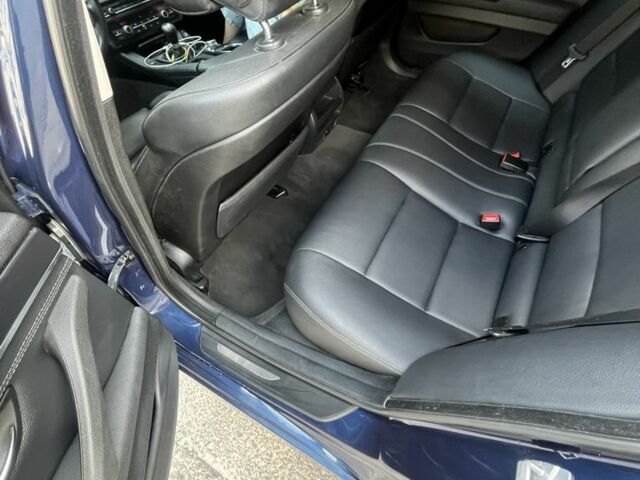 Синий БМВ 5 Серия, объемом двигателя 2 л и пробегом 303 тыс. км за 11500 $, фото 4 на Automoto.ua