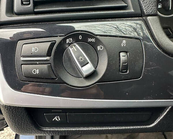 Синий БМВ 5 Серия, объемом двигателя 2 л и пробегом 300 тыс. км за 11500 $, фото 18 на Automoto.ua