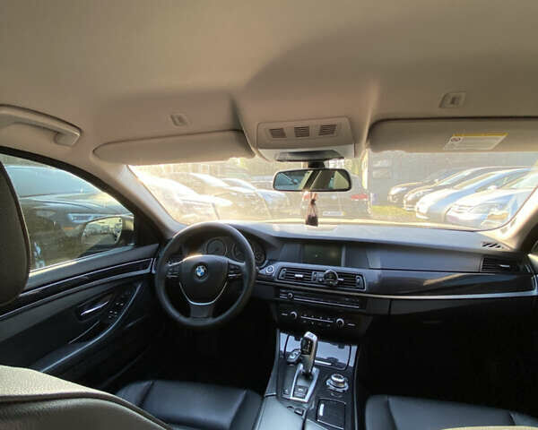 Синий БМВ 5 Серия, объемом двигателя 2 л и пробегом 262 тыс. км за 13400 $, фото 13 на Automoto.ua