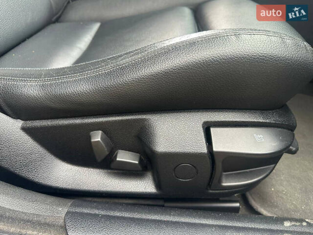 Синий БМВ 5 Серия, объемом двигателя 2 л и пробегом 300 тыс. км за 11500 $, фото 24 на Automoto.ua