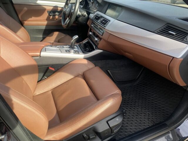 Синий БМВ 5 Серия, объемом двигателя 3 л и пробегом 300 тыс. км за 17500 $, фото 5 на Automoto.ua