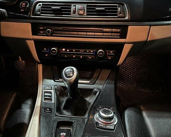 Синий БМВ 5 Серия, объемом двигателя 2 л и пробегом 290 тыс. км за 8850 $, фото 19 на Automoto.ua